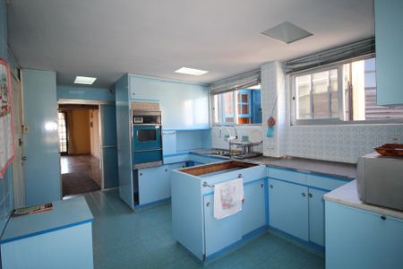 Apartamento à venda com 203m², 4 quartos e 1 vagaCozinha