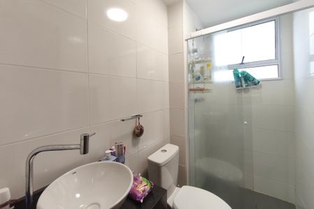 Apartamento à venda com 66m², 2 quartos e 1 vaga Apartamento à venda com 66m², 2 quartos e 1 vagaBanheiro Social