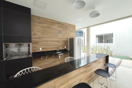 Apartamento à venda com 66m², 2 quartos e 1 vaga Apartamento à venda com 66m², 2 quartos e 1 vagaÁrea comum - Churrasqueira