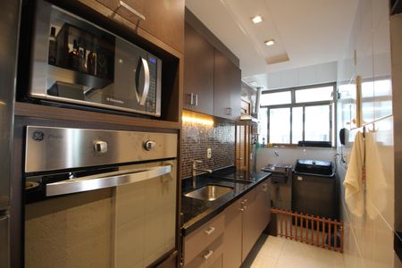 Apartamento à venda com 72m², 2 quartos e 1 vagaCozinha