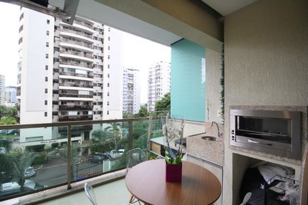 Varanda de apartamento à venda com 2 quartos, 72m² em Barra Olímpica, Rio de Janeiro
