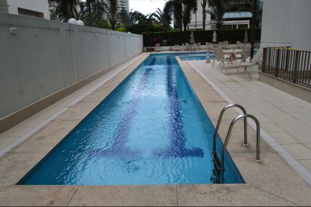 Apartamento à venda com 72m², 2 quartos e 1 vagaPiscina