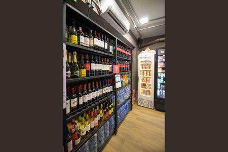 Apartamento para alugar com 25m², 1 quarto e 1 vaga Apartamento para alugar com 25m², 1 quarto e 1 vagaMercadinho