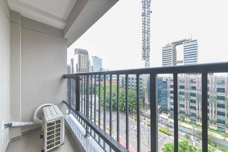 Studio para alugar com 25m², 1 quarto e sem vaga Studio para alugar com 25m², 1 quarto e sem vagaVaranda