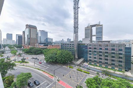 Studio para alugar com 25m², 1 quarto e sem vaga Studio para alugar com 25m², 1 quarto e sem vagaVaranda - Vista