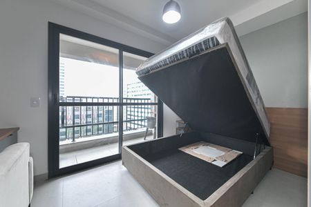 Quarto de kitnet/studio para alugar com 1 quarto, 25m² em Vila Cordeiro, São Paulo