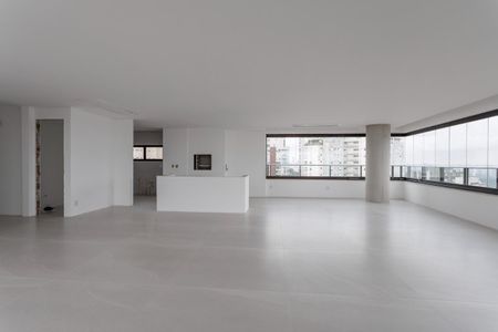 Apartamento à venda com 218m², 3 quartos e 4 vagas Apartamento à venda com 218m², 3 quartos e 4 vagasFoto 02