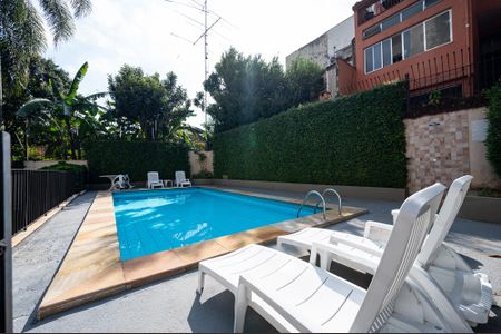 Apartamento para alugar com 61m², 2 quartos e 1 vagaPiscina