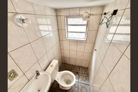 Casa à venda com 214m², 3 quartos e 4 vagasedicula Banheiro