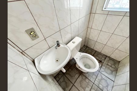 Casa à venda com 214m², 3 quartos e 4 vagasedicula Banheiro