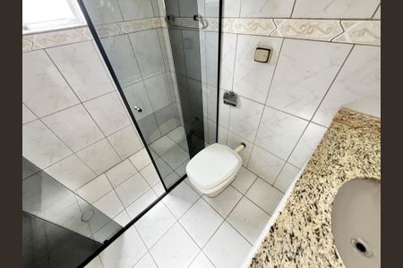Casa à venda com 214m², 3 quartos e 4 vagasBanheiro