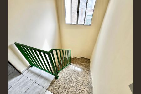 Casa à venda com 214m², 3 quartos e 4 vagasEscada