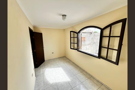 Casa à venda com 214m², 3 quartos e 4 vagasQuarto 2