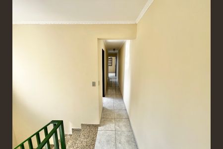 Casa à venda com 214m², 3 quartos e 4 vagasCorredor