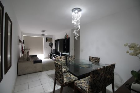 Sala de apartamento para alugar com 2 quartos, 78m² em Barra da Tijuca, Rio de Janeiro