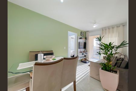 Sala de apartamento à venda com 2 quartos, 50m² em Jardim Roberto, Osasco