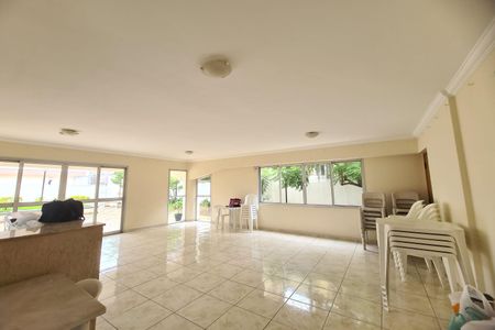 Apartamento à venda com 77m², 3 quartos e 1 vagaÁrea comum - Salão de festas