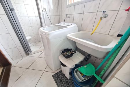 Apartamento à venda com 77m², 3 quartos e 1 vagaÁrea de Serviço