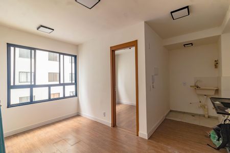 Apartamento para alugar com 2 quartos, 32m² em Jardim Oriental, São Paulo