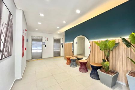 Apartamento à venda com 32m², 2 quartos e sem vagaHall social