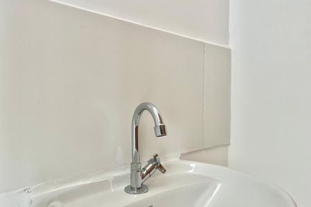 Apartamento à venda com 32m², 2 quartos e sem vagaBanheiro