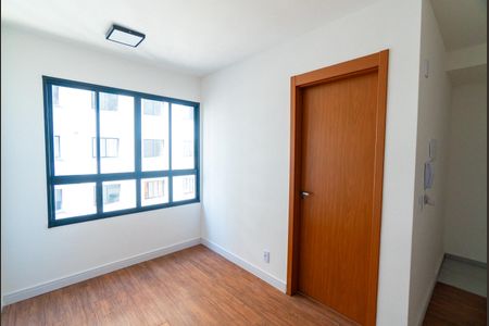 Sala de apartamento para alugar com 2 quartos, 32m² em Jardim Oriental, São Paulo