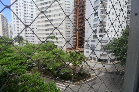Vista de apartamento para alugar com 2 quartos, 80m² em Barra Funda, Guarujá