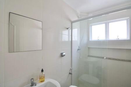 Apartamento para alugar com 80m², 2 quartos e 1 vaga Apartamento para alugar com 80m², 2 quartos e 1 vagaBanheiro Social