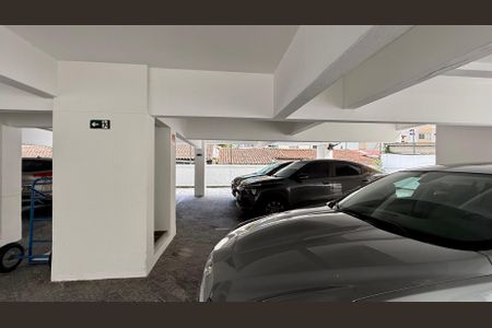 Apartamento para alugar com 80m², 2 quartos e 1 vaga Apartamento para alugar com 80m², 2 quartos e 1 vagaGaragem