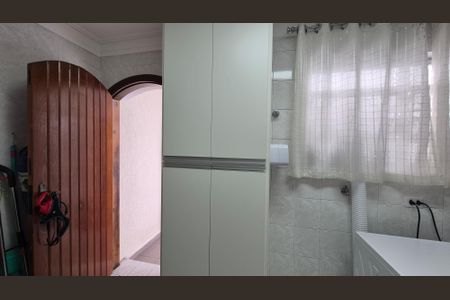 Casa à venda com 198m², 3 quartos e 2 vagasLavanderia