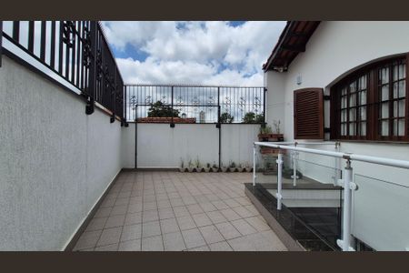Casa à venda com 198m², 3 quartos e 2 vagasArea externa