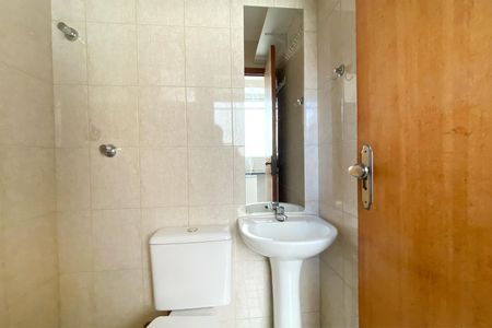 Apartamento para alugar com 100m², 2 quartos e 2 vagasBanheiro de serviço