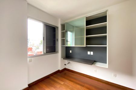 Apartamento para alugar com 100m², 2 quartos e 2 vagasQuarto 2