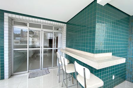 Apartamento para alugar com 100m², 2 quartos e 2 vagasVaranda da Sala