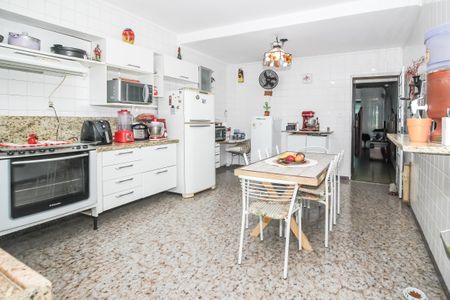 Casa à venda com 144m², 2 quartos e 1 vagaCozinha