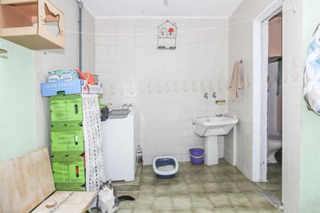 Casa à venda com 144m², 2 quartos e 1 vagaÁrea de serviço