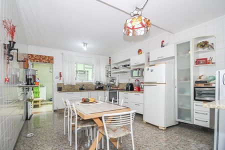 Casa à venda com 144m², 2 quartos e 1 vagaCozinha