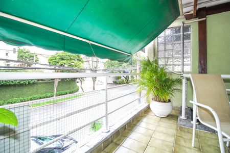 Casa à venda com 144m², 2 quartos e 1 vagaÁrea externa
