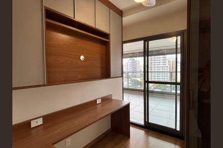 Apartamento à venda com 132m², 3 quartos e 2 vagas Apartamento à venda com 132m², 3 quartos e 2 vagasEscritório