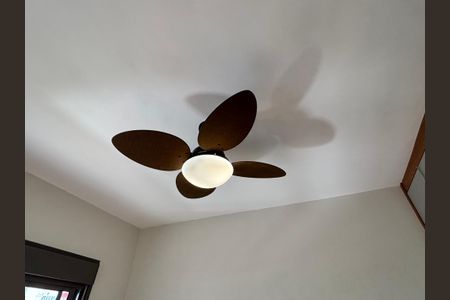 Apartamento à venda com 132m², 3 quartos e 2 vagas Apartamento à venda com 132m², 3 quartos e 2 vagasSuíte 1