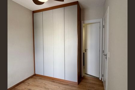 Apartamento à venda com 132m², 3 quartos e 2 vagas Apartamento à venda com 132m², 3 quartos e 2 vagasSuíte 2