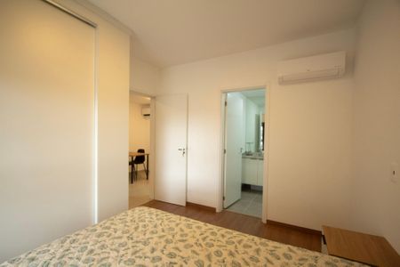 Apartamento para alugar com 55m², 1 quarto e 1 vagaSuíte 