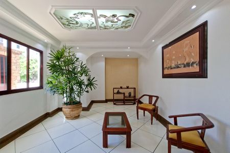 Apartamento para alugar com 98m², 2 quartos e 1 vaga Apartamento para alugar com 98m², 2 quartos e 1 vagaHall de entrada