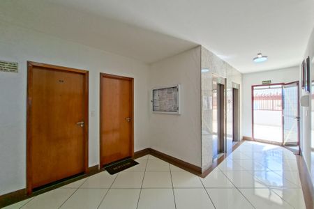 Apartamento para alugar com 98m², 2 quartos e 1 vaga Apartamento para alugar com 98m², 2 quartos e 1 vagaÁrea comum - Piscina