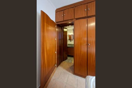 Apartamento para alugar com 98m², 2 quartos e 1 vaga Apartamento para alugar com 98m², 2 quartos e 1 vagaBanheiro da Suíte