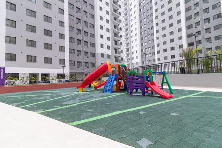 Apartamento para alugar com 39m², 2 quartos e sem vagaÁrea comum - Playground