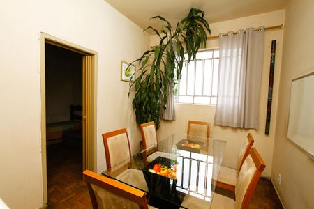 Apartamento à venda com 98m², 3 quartos e 1 vagaSala de Jantar