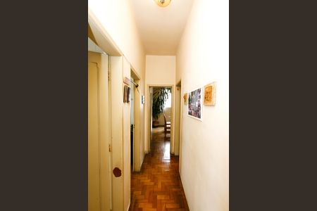 Corredor de apartamento à venda com 3 quartos, 98m² em Barroca, Belo Horizonte