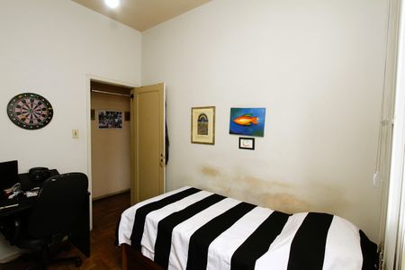 Apartamento à venda com 98m², 3 quartos e 1 vagaQuarto 2