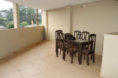 Casa para alugar com 3 quartos, 140m² em Jardim da Gloria, Cotia